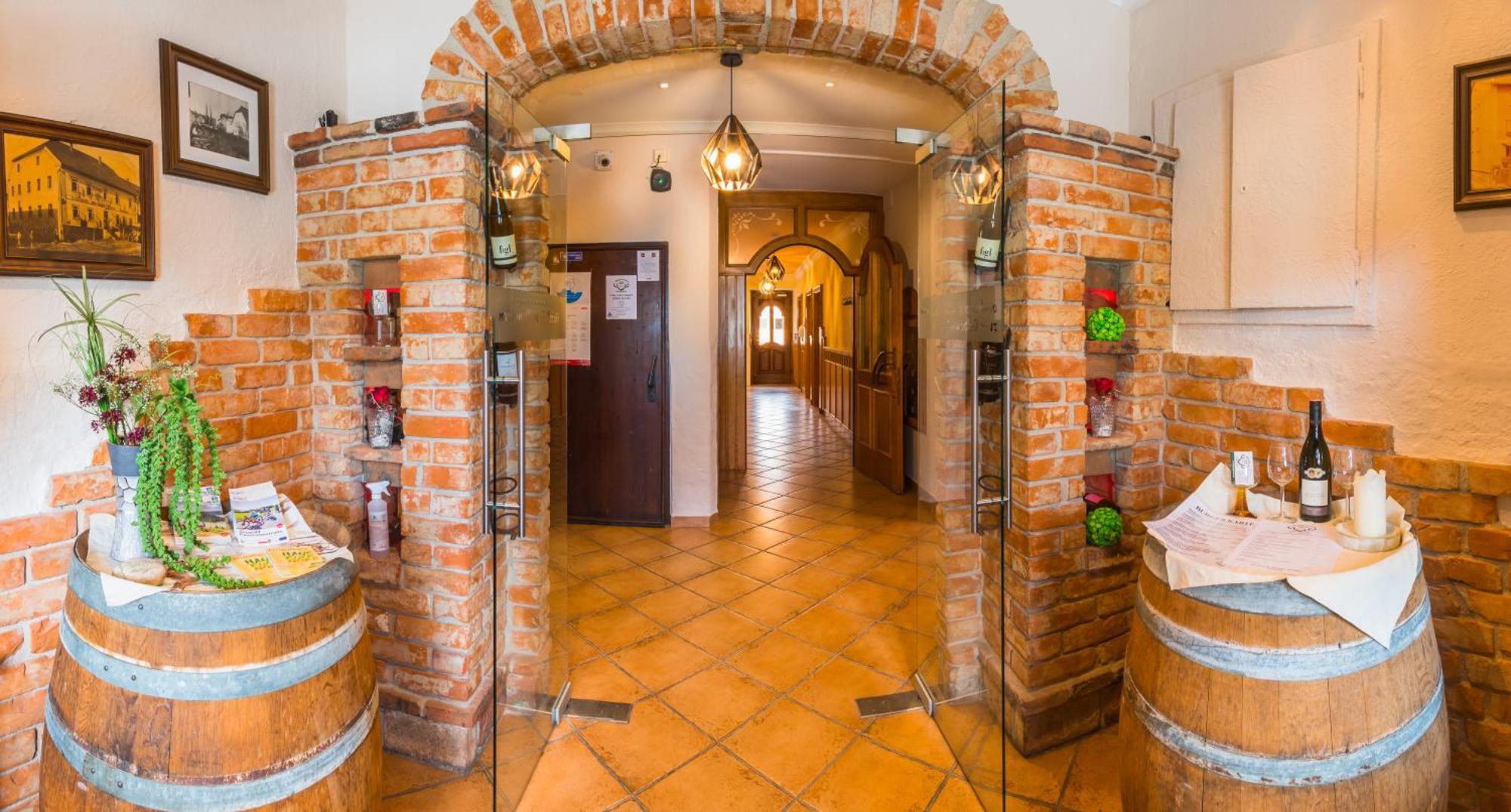 Berghamer's Gasthof Hotel Neukirchen am Walde Exterior foto