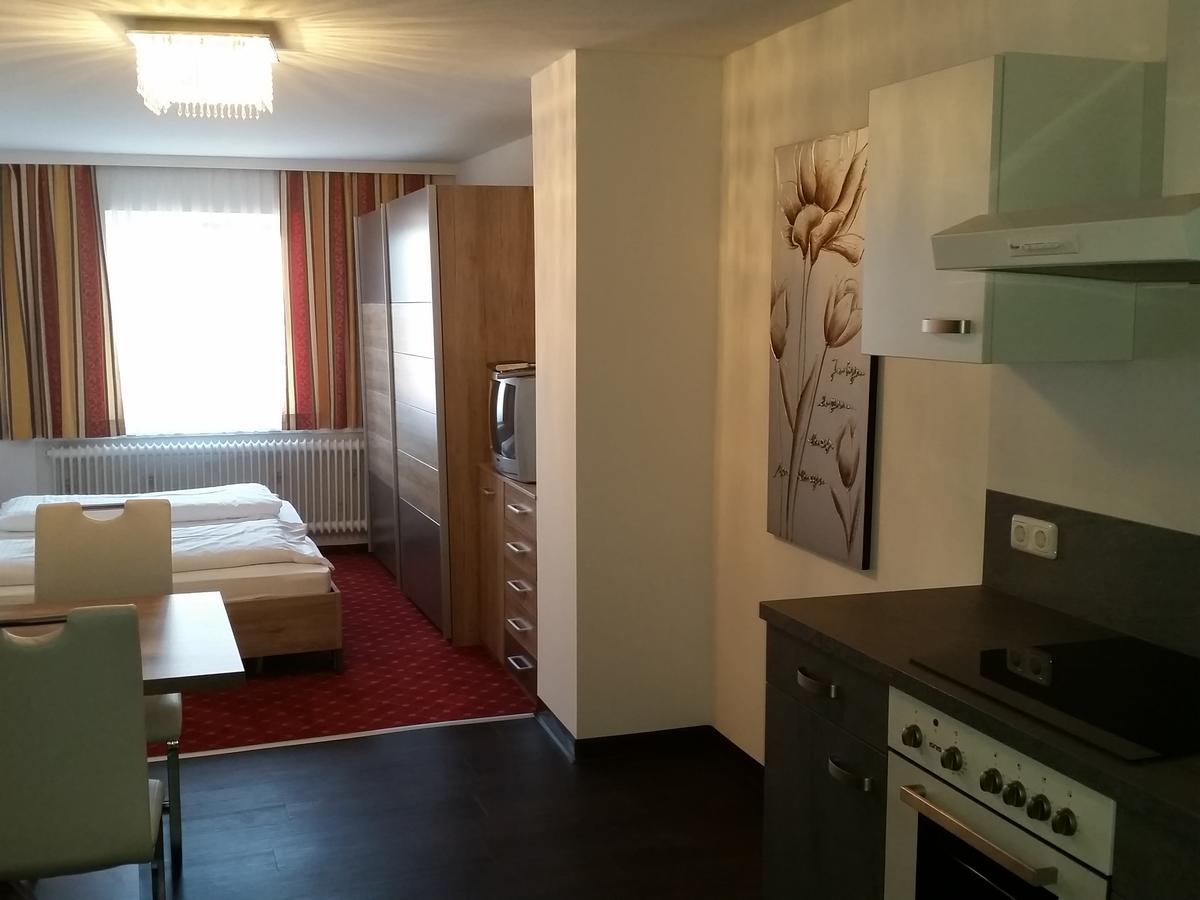 Berghamer's Gasthof Hotel Neukirchen am Walde Zimmer foto